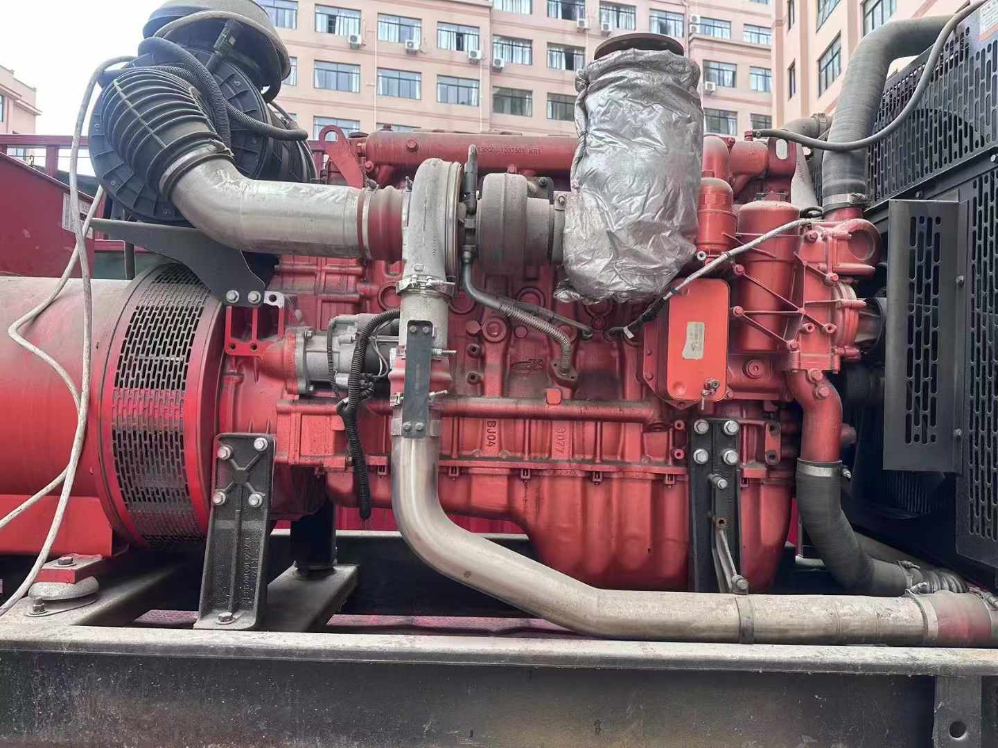 芦溪如何选择适合 600kW 柴油发电机组的过载保护器？